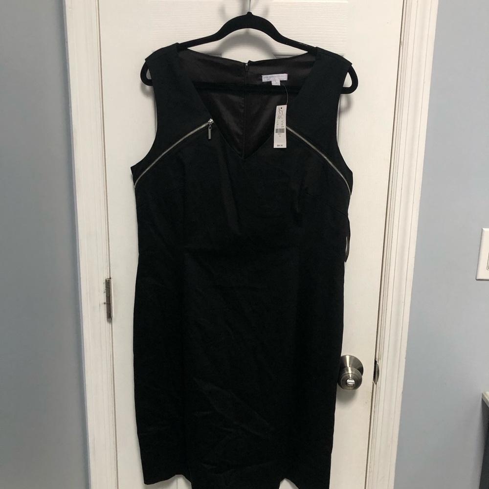 New York & Company Women's Black Dress Stretch Lined Sleeveless zip 14 NWT